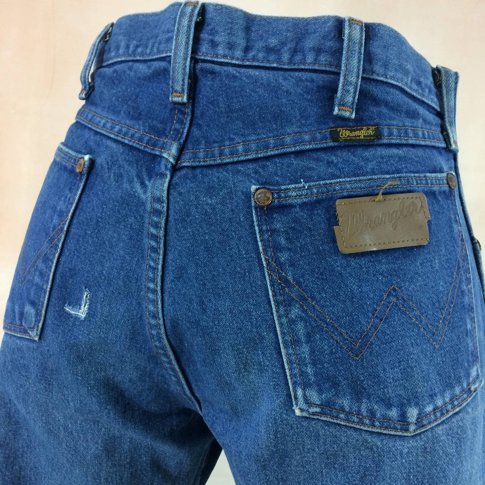 Größe 32 Wrangler Vintage Western Jeans W32 L31 Hohe Taille Distressed Boyfriends Mom Rodeo Riders Made in Usa " von AberyApparelClothing