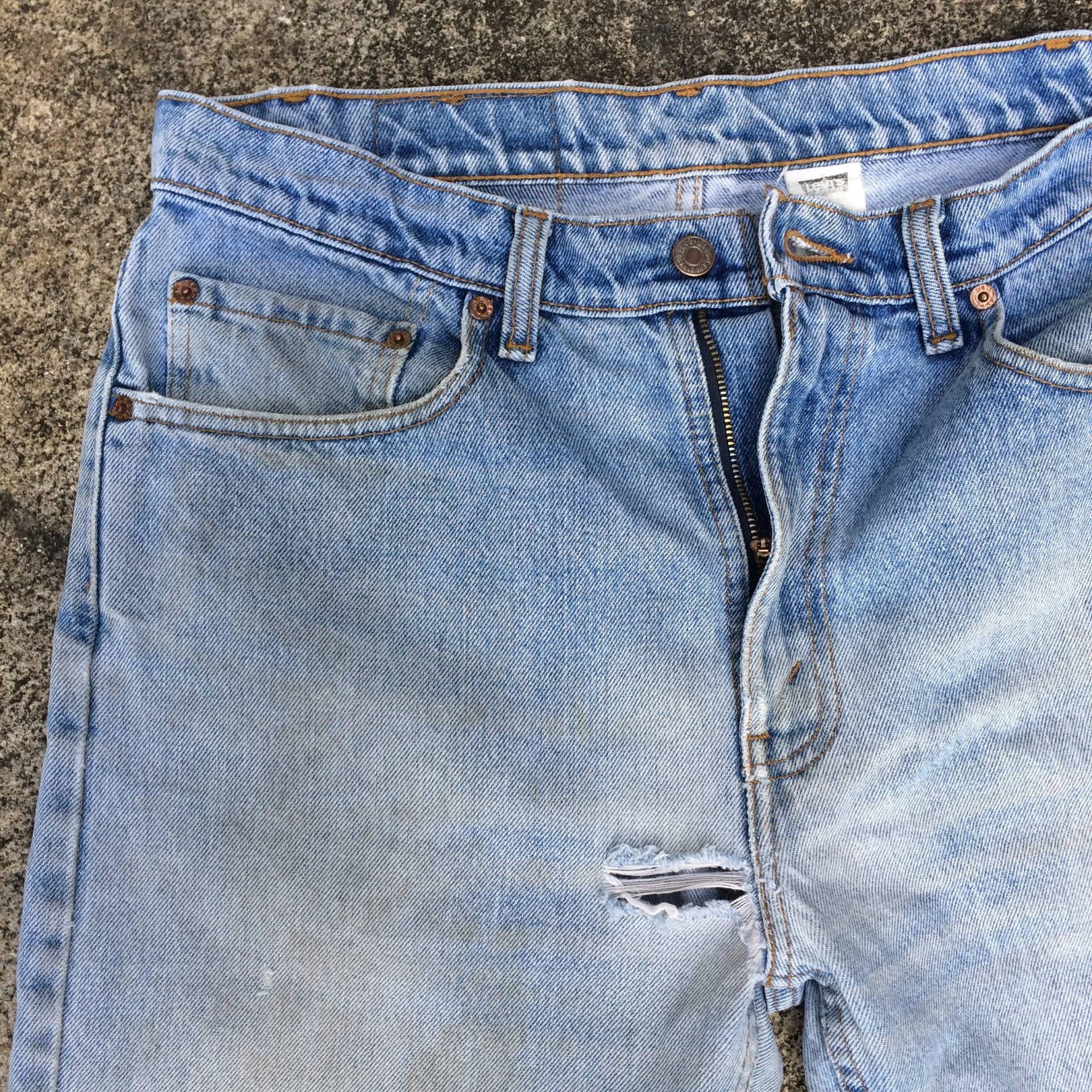 Größe 33 Vintage Distressed Zerrissene Levis 505 Damen Jeans High Rise Leichte Waschung Regular Fit Gerades Bein Y2K's Mom Boyfriends von AberyApparelClothing