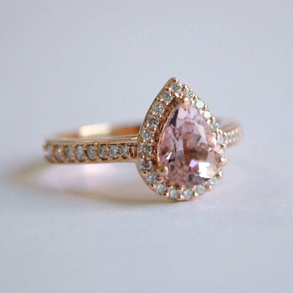 8 X 6 Mm Birne Morganit Kathedrale Verlobungsring, 14 Karat Roségold Diamant Halo Ring Mit Pave Band, Vorschlagsring 8 X 6 Mm Birne Morganit Kathedrale Verlobungsring, 14 Karat Roségold Diamant Halo Ring Mit Pave Band, Vorschlagsring von AbhikaJewels