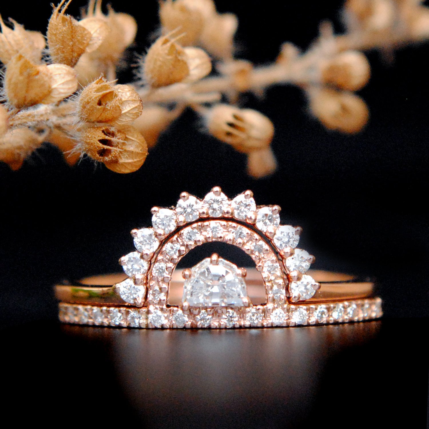 Einzigartiger Halbmond Diamant Ring in 14K Massivgold, Verlobungsring Set von AbhikaJewels