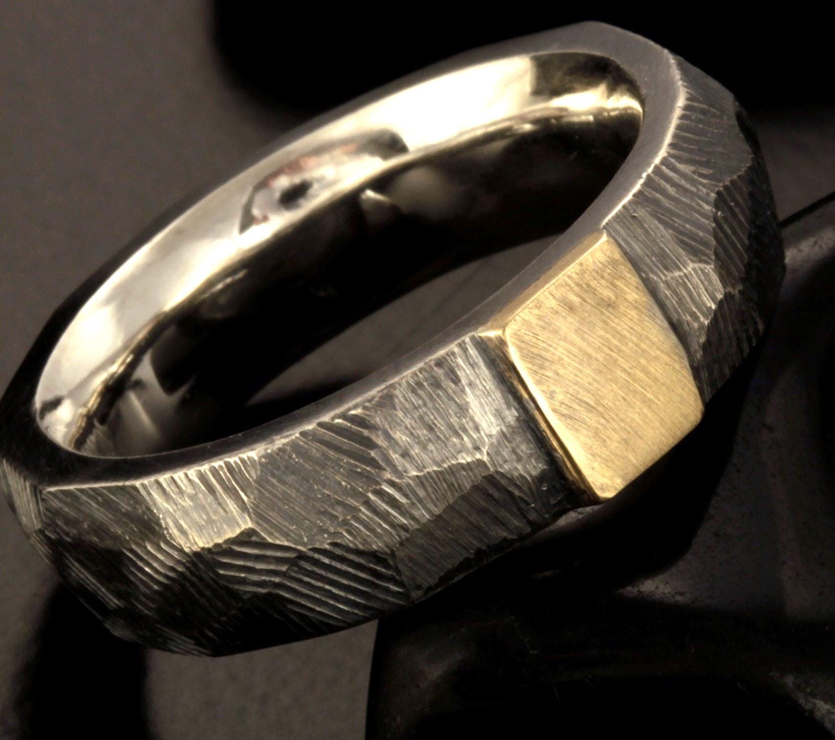 Handgemachter Wikinger-Ehering, 14K Gold & Silber, Unisex Comfort Fit Rs-1249 von AbiMJewelry