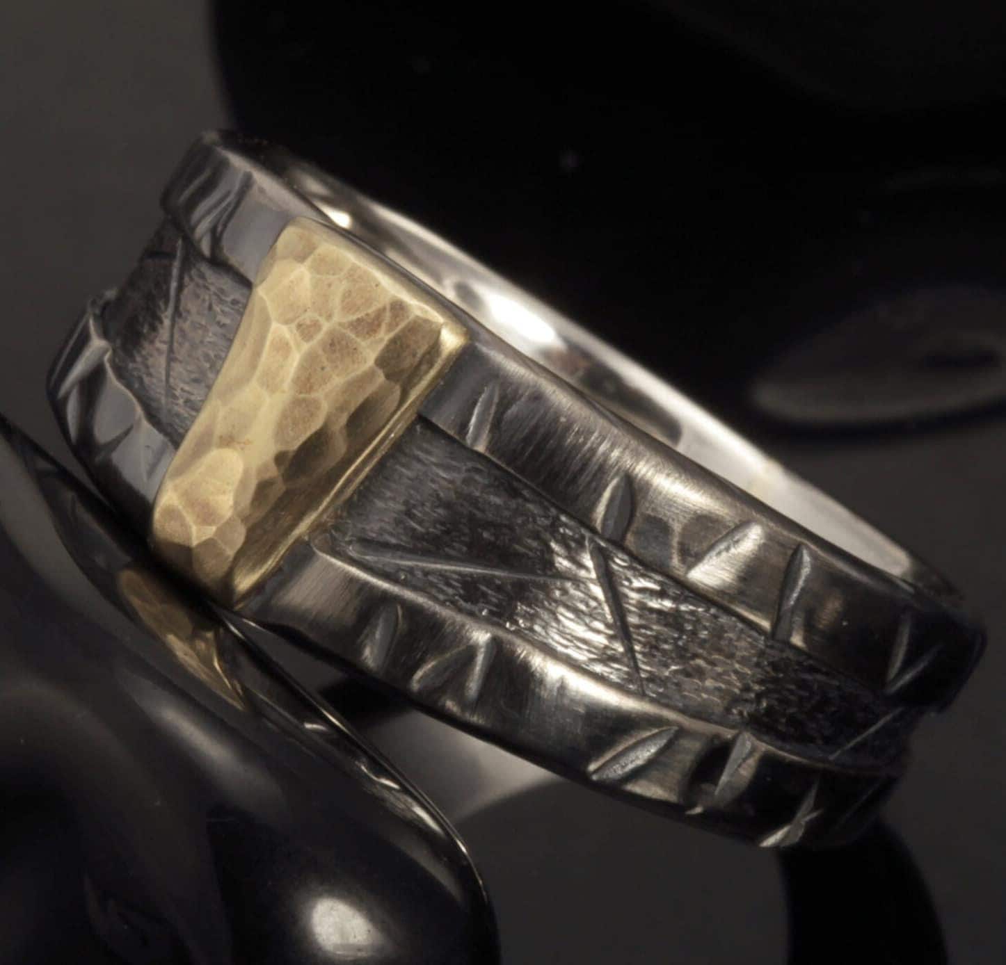Zweifarbiger Modering Aus Sterlingsilber Und 14K Gold, Handgefertigter Dicker Breiter Ehering, Einzigartige Ehemanngeschenkidee - Rs-1283 Zweifarbiger Modering Aus Sterlingsilber Und 14K Gold, Handgefertigter Dicker Breiter Ehering, Einzigartige Ehemanngeschenkidee - Rs-1283 von AbiMJewelry