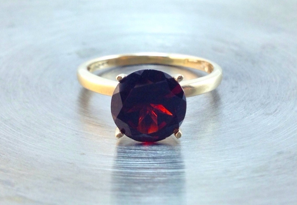 Gold Ring Mit Granat-Edelstein, 14K Gelbgold Ring, Januar Birthstone, Ehering, Verlobungsring Versprechen von AbishJewelryWorks
