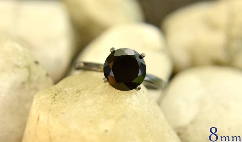 Silber Ring in Schwarzer Spinell, 8mm, 2 Karat, Brautjungfern Geschenk, Mit Oxidiert Patina, Ring, Verlobungsring, Ehering Versprechen von AbishJewelryWorks