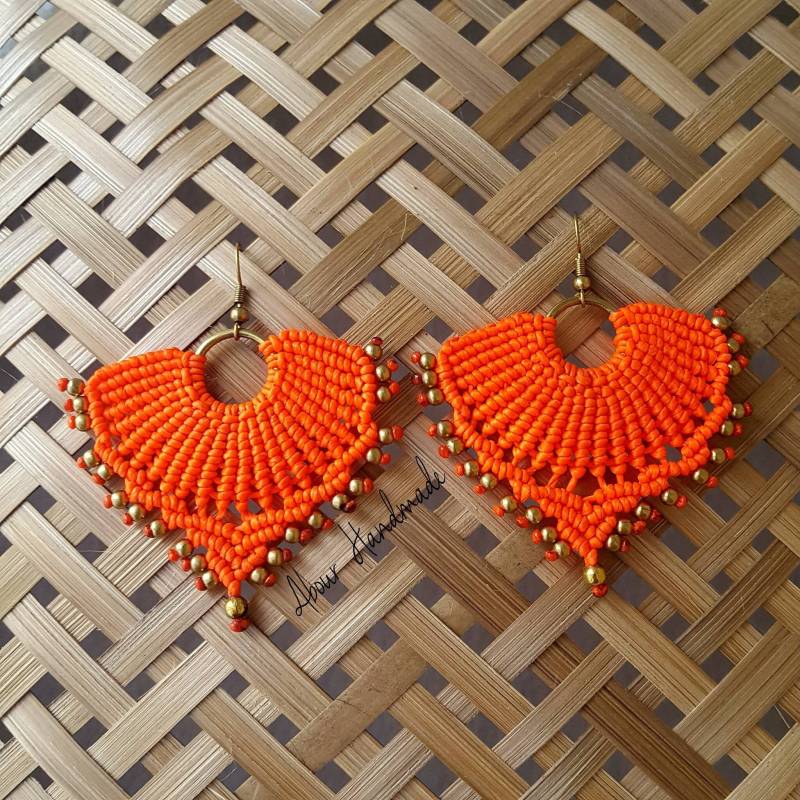 Handgemachte Orange Makramee Ohrringe Boho Hippie Schmuck Handgemachte Orange Makramee Ohrringe Boho Hippie Schmuck von AbourShop