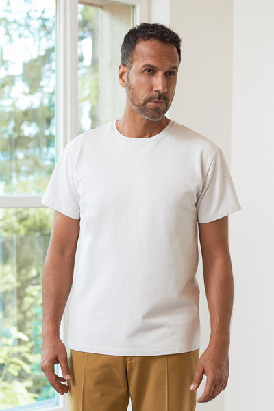 About Companions Festes T-Shirt ALOIS aus kompakter Bio-Baumwolle von About Companions