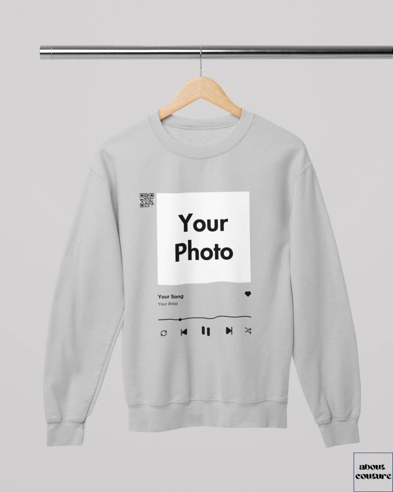 Personalized Spotify Song Sweatshirt With Custom Photo & Qr Code - Unique Gift For Couples & Friends, Music, Fast Delivery von AboutCouture