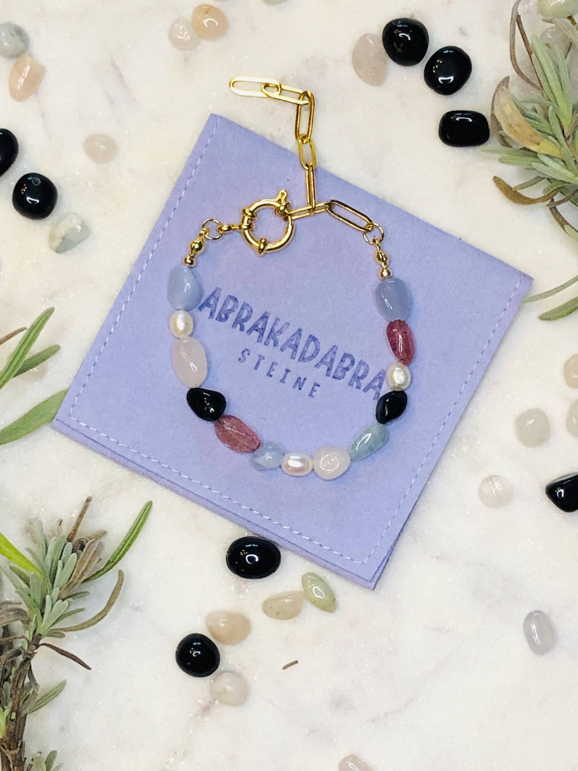 Armband "Lakritzmeetsgold"-Turmalin Armband-Edelstein Armband-Schutz Vor Negative Energie-Turmalin-18K Vergoldet-Muttertagsgeschenk von AbrakadabraSteineDE