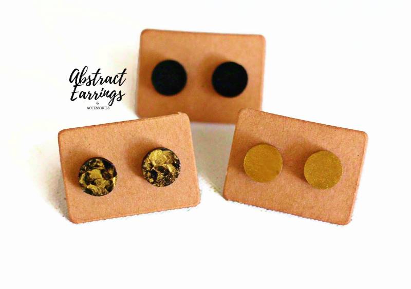 Handbemaltes Holz Ohrstecker Set Metallic Gold & Schwarz von AbstractEarrings