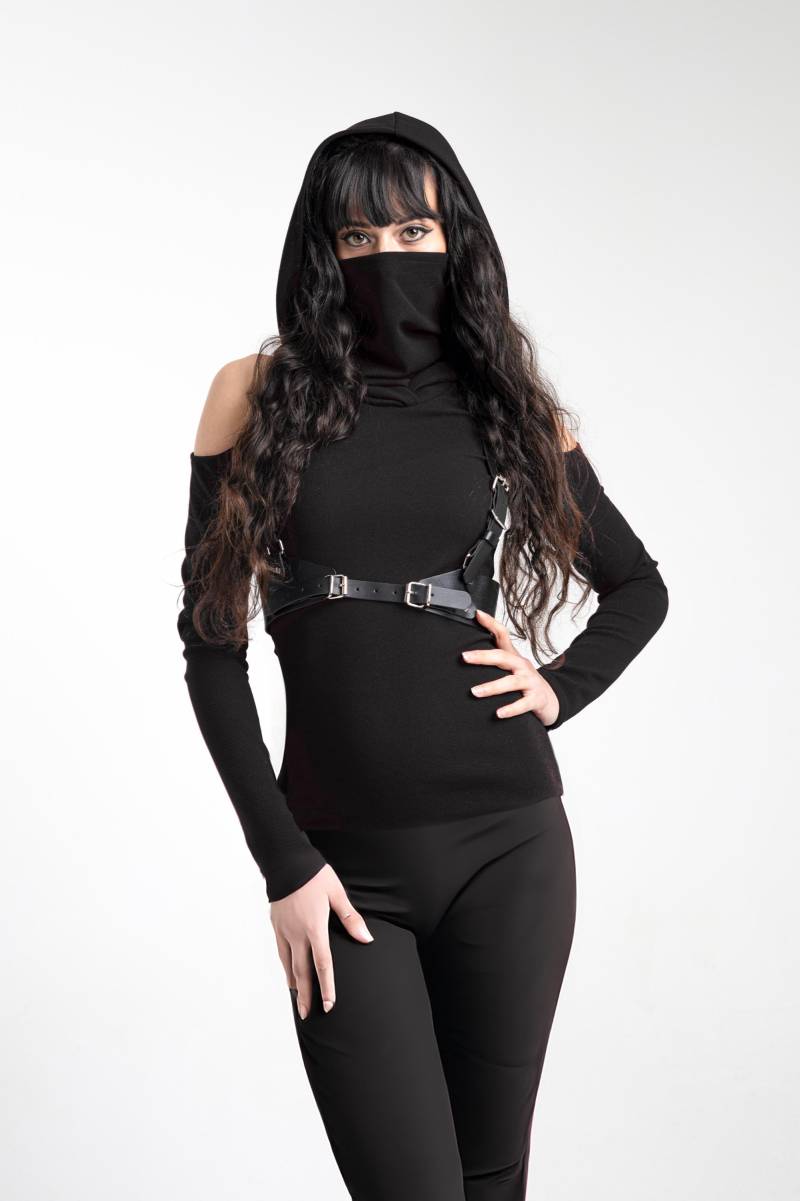 Langärmliger Kapuzenpullover Mit Gesichtsmaske. Gothic-Festival-Kapuzenpullover. Rollkragenpullover Kapuze von AbstractikaCrafts