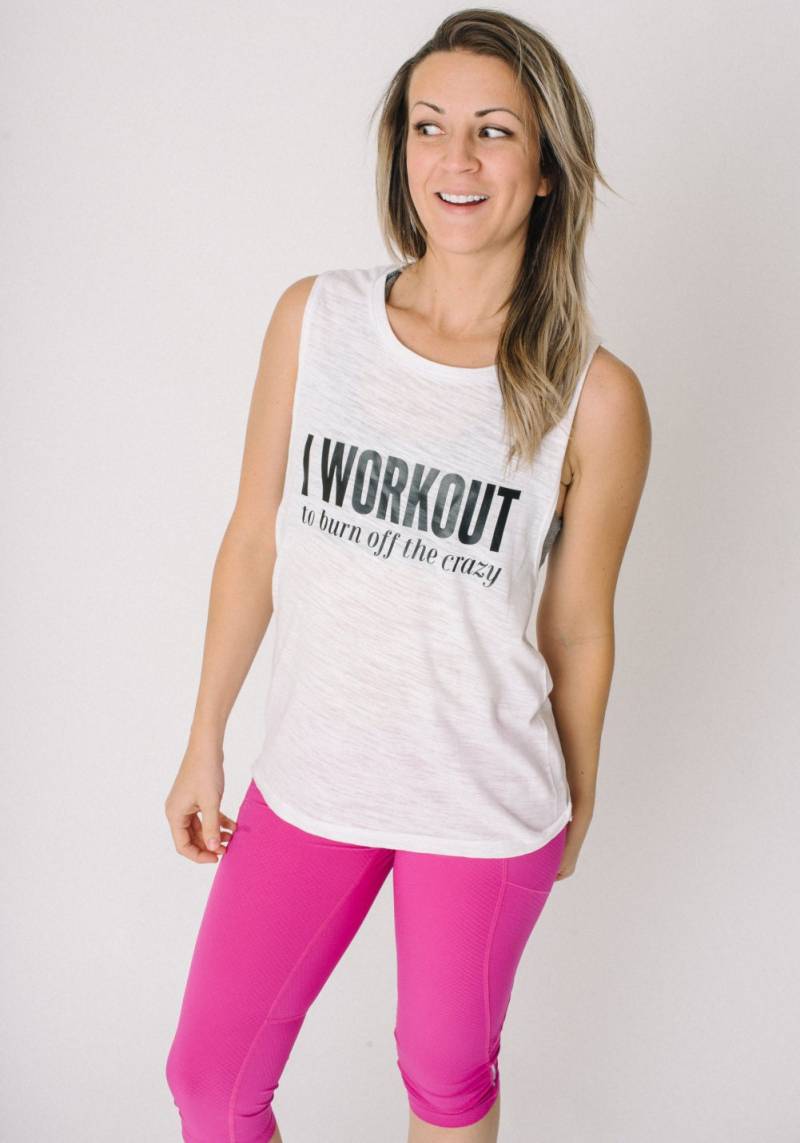 Brennen Aus Der Verrückten Muskel Tank/Lustige Fitness-Tank Reichlich Herzbekleidung von AbundantHeartApparel