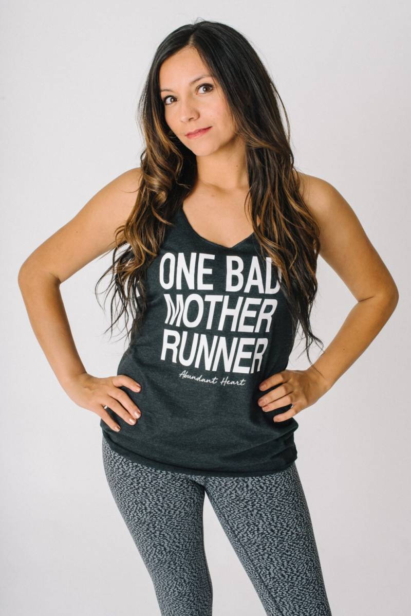 Mutter Läufer Tri-Blend Tank/Geschenke Für Mama Fitness-Geschenk von AbundantHeartApparel
