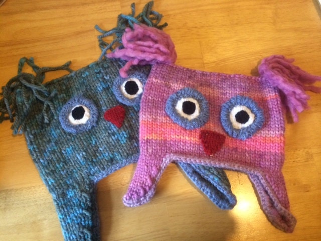 Entzückende Hand Gestrickte Und Gehäkelte Eulenmütze in Erwachsenen-, Kinder - Kleinkindgrößen Entzückende Hand Gestrickte Und Gehäkelte Eulenmütze in Erwachsenen-, Kinder - Kleinkindgrößen von AcaciajayeCrafts