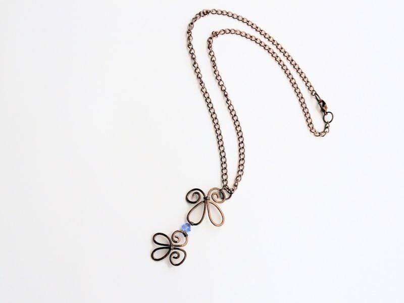 Kupfer Schmetterlinge Halskette, Draht Gewickelt Schmuck, Schmetterling Swarovski Kristall, Handgemachter Modeschmuck, Geschenkideen von AccentsByCat