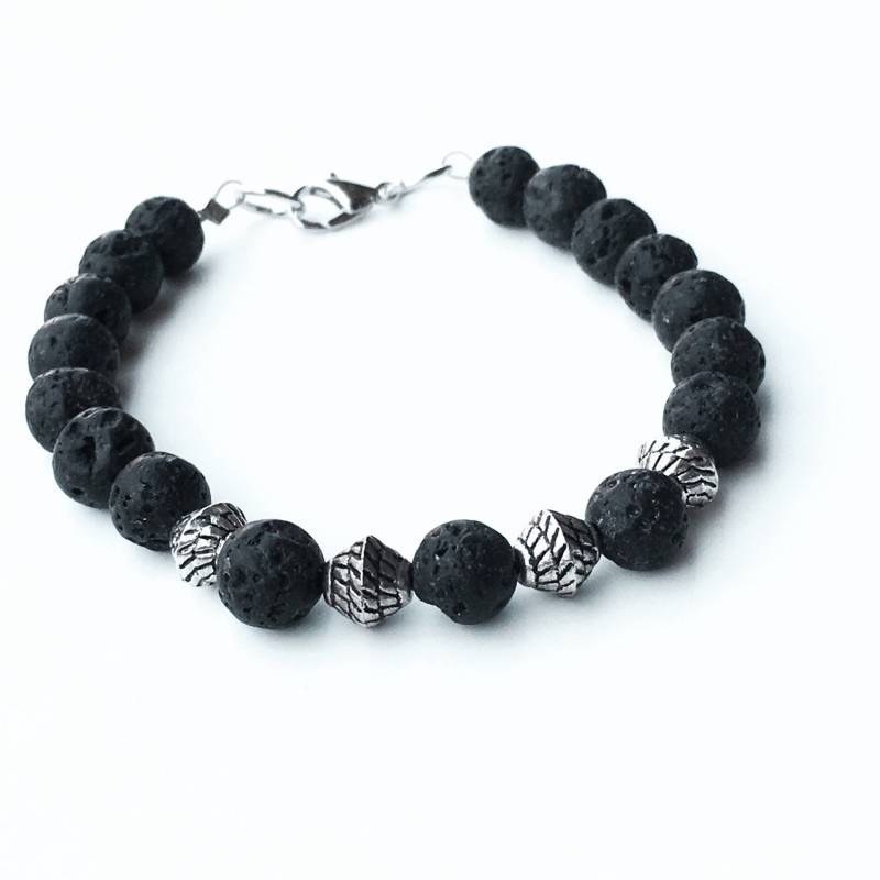 Schwarzer Lavastein Armband, Schwarz Und Silber Unisex Aromatherapie Geschenkideen, Handgemachtes Modeschmuck von AccentsByCat