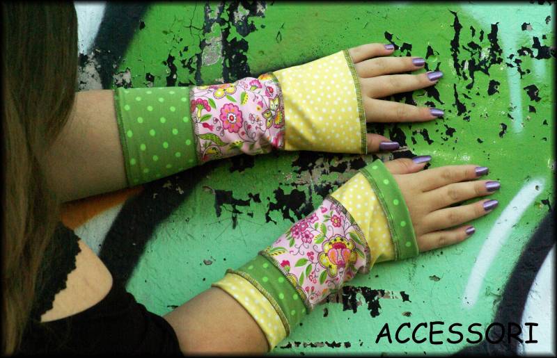Armstulpen Handstulpen Handwärmer Pulswärmer Sommerstulpen Wendestulpen Grün Gelb Rosa Gepunktet Geblümt Patchwork von AccessoriDE