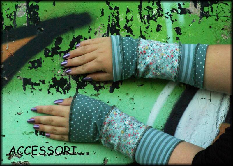 Armstulpen Handstulpen Handwärmer Pulswärmer Sommerstulpen Wendestulpen Mint Grün Gestreift Gepunktet Geblümt Patchwork von AccessoriDE