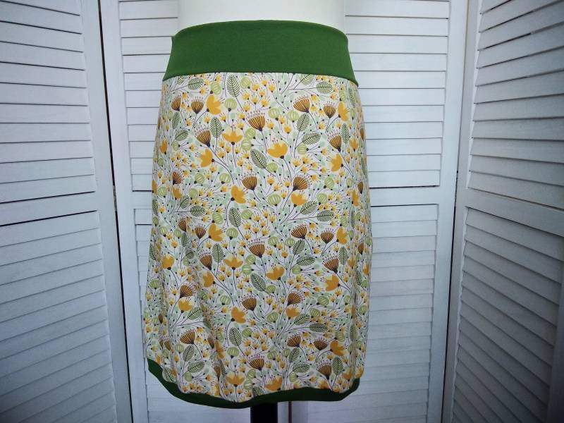 Ballonrock Jerseyrock Sommerrock Grün Senf Gelb Geblümt Mit Pusteblumen Baumwolljersey Damenrock von AccessoriDE