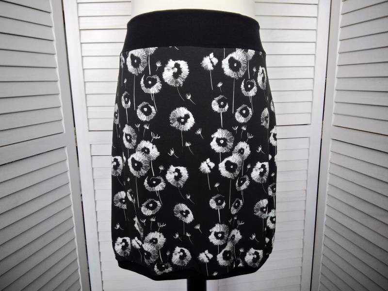 Ballonrock Jerseyrock Sommerrock Schwarz Weiß Mit Pusteblumen Baumwolljersey Geblümt Damenrock von AccessoriDE