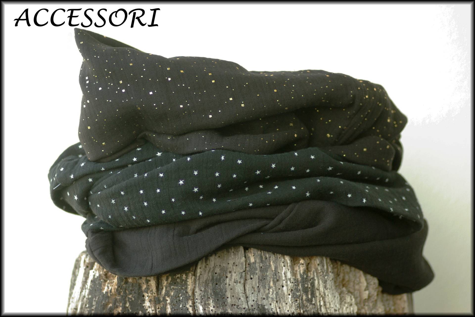 Loop Schal Wickelschal Musselin Schwarz Weiss Sternchen Gold Schön Weich Baumwolle Halsschmuck von AccessoriDE