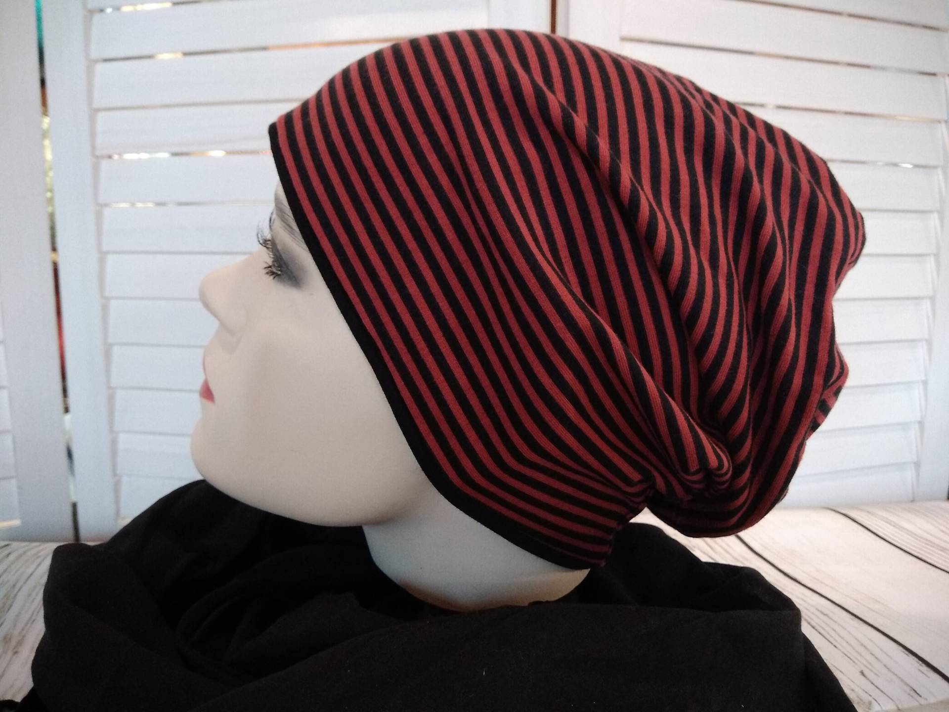 Mütze Beanie Doppelmütze Wendemütze Rot Schwarz Gestreift Baumwolljersey von AccessoriDE