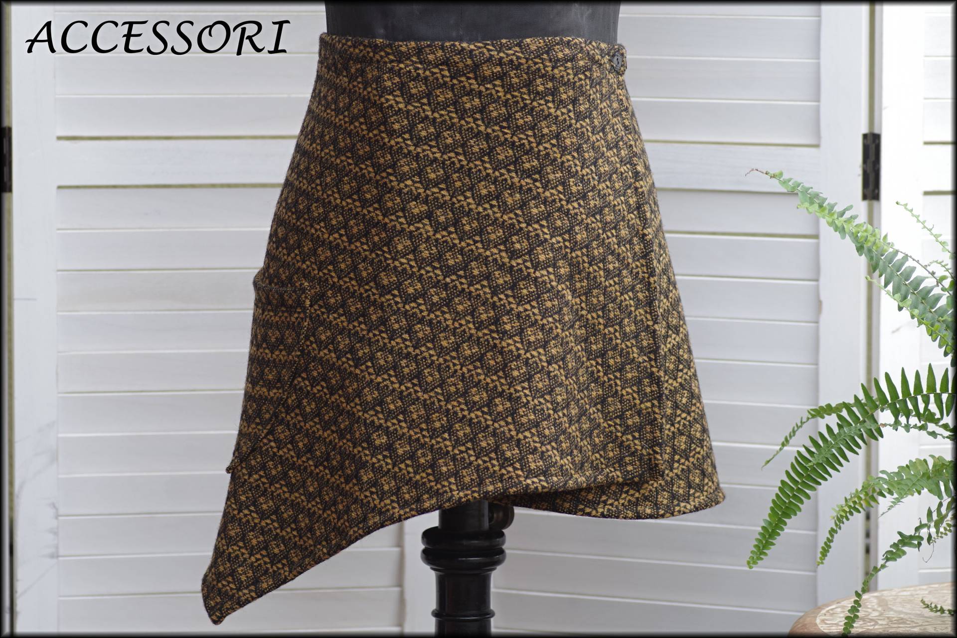 Wickelrock Wollrock Kurz Rock Nierenwärmer Gelb Schwarz Minirock Wolle Warm von AccessoriDE