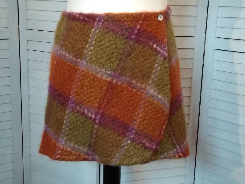 Wickelrock Wollrock Kurz Rock Nierenwärmer Orange Grün Lila Kariert Minirock Wolle Warm Kuschelig von AccessoriDE