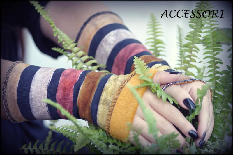 stulpen Armstulpen Beideseitig Oder Mit Daumenloch Schwarz Gestreift Gelb Fleece Handwärmer Weich Warm Kuschelig Alpenfleece von AccessoriDE