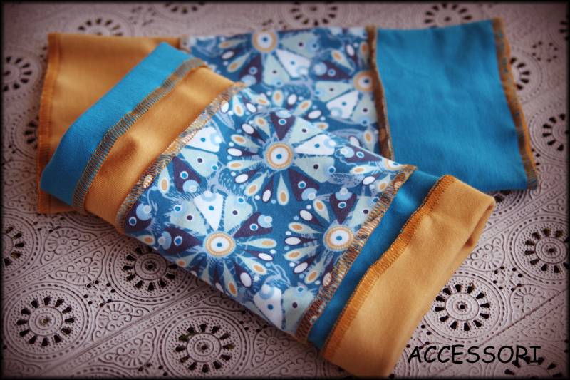 stulpen Armstulpen Handstulpen Handwärmer Baumwolle Sommerstulpen Wendestulpen Pulswärmer Blau Senf Patchwork Geblümt von AccessoriDE