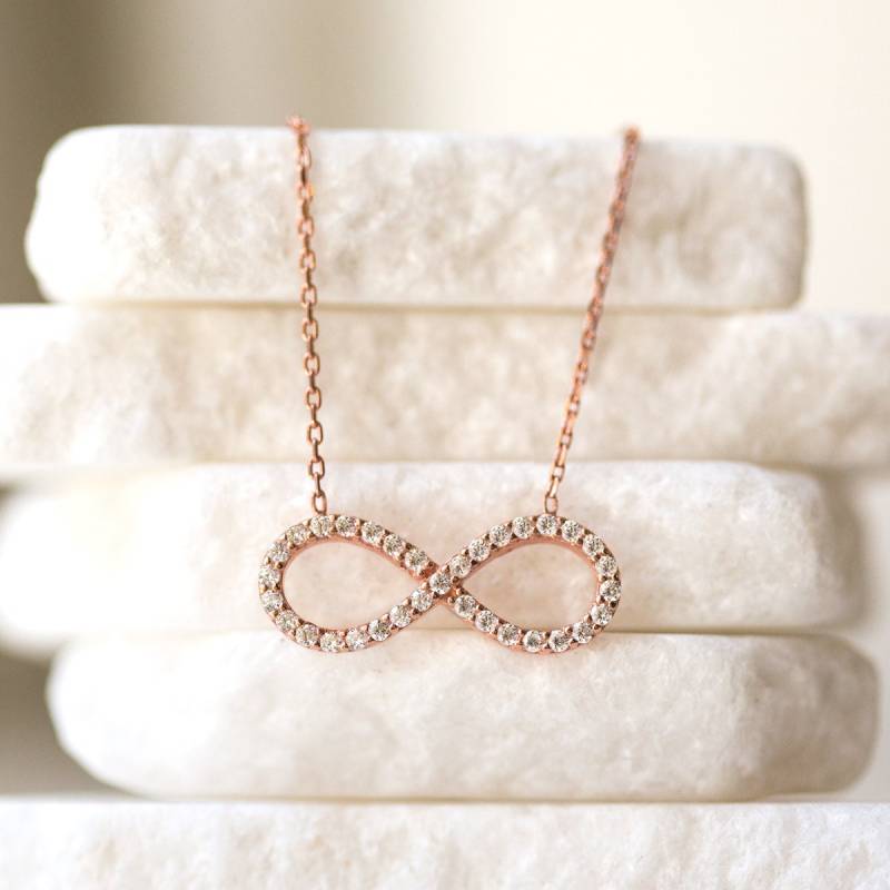 Kristall Halskette, Rose Gold Anhänger Infinity N303 von AccessoriesAtelier