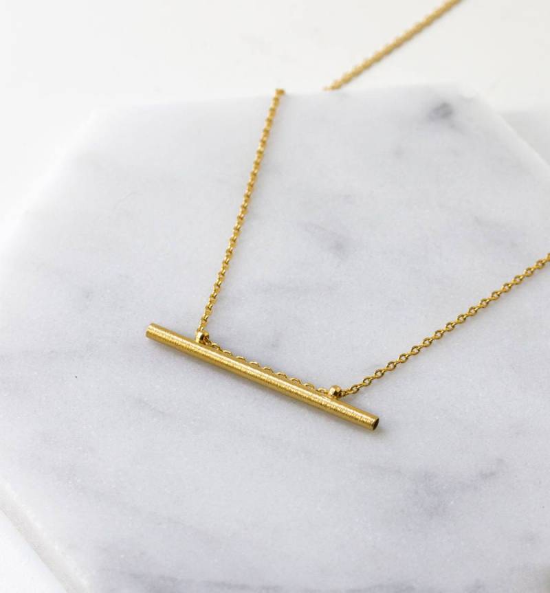 Zierliche Halskette, Gold Anhänger Bar N385-G von AccessoriesAtelier