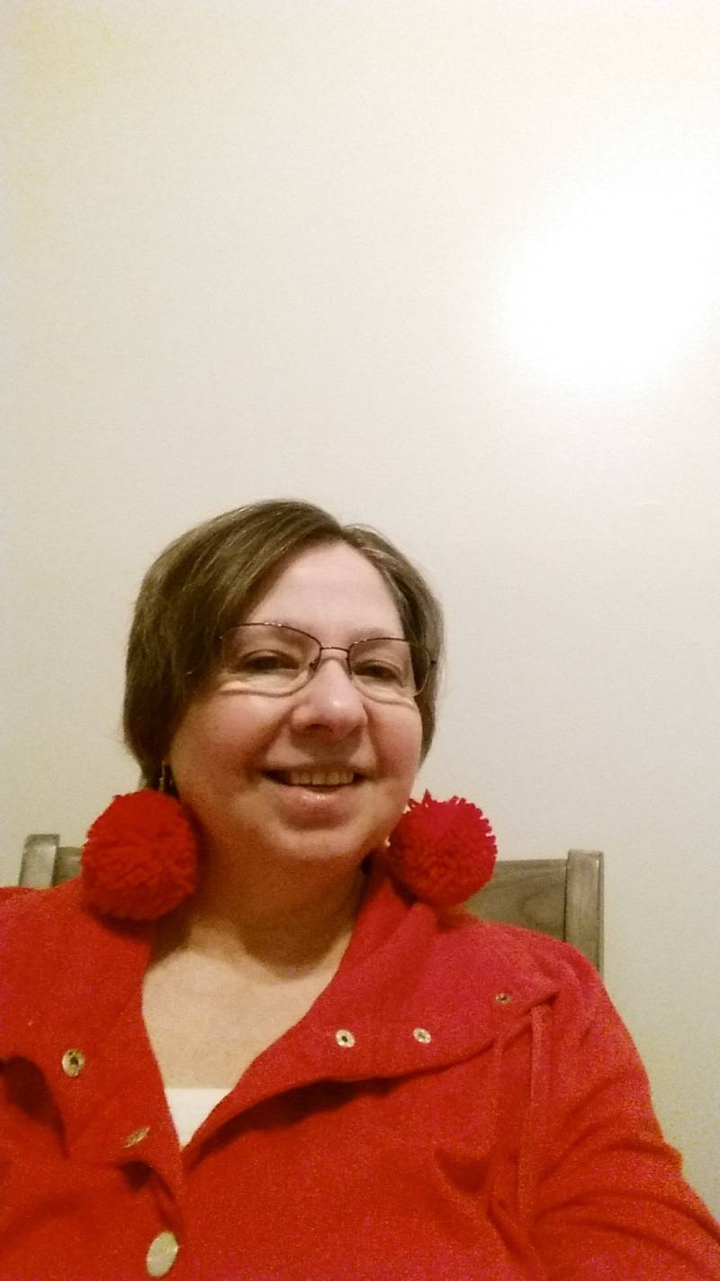 Große Pompom Ohrringe Große Pompom Ohrringe von AccessoriesByMarcy