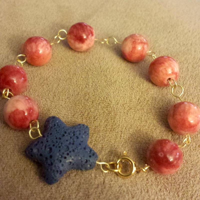 Sommer-Perlen Und Starfish Armband, Bimsstein Star Marmorierte Rote Perlen Brazalete Veraniego, Jederzeit Geschenk von AccessoriesSimply