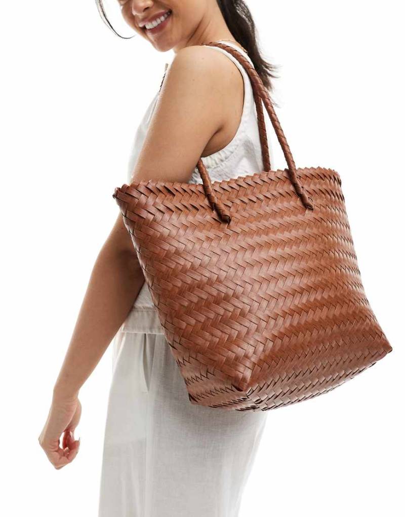 Accessorize - Gewebte Schultertasche in Hellbraun mit Tragegriff von Accessorize