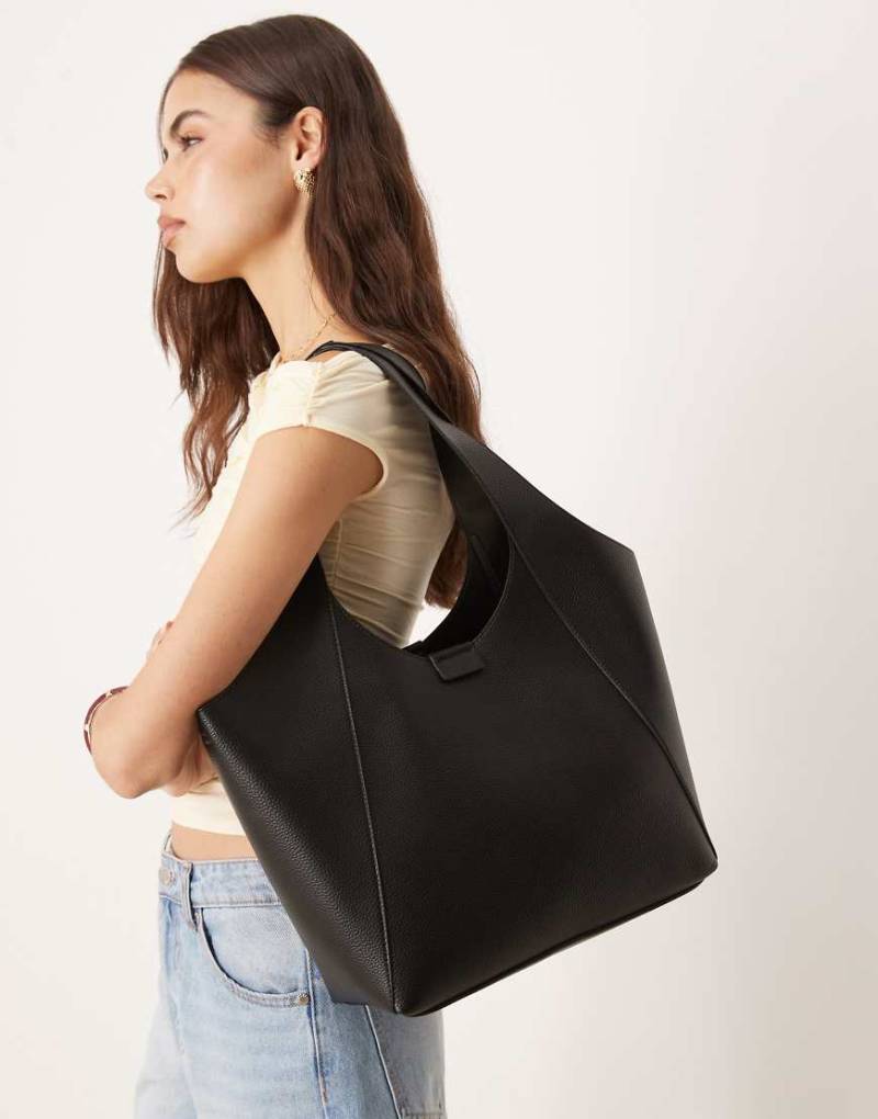 Accessorize - Oversize-Schultertasche in Schwarz von Accessorize