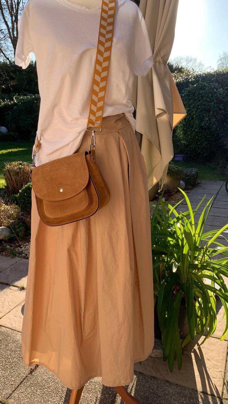 Set Wildleder Crossbody Bag Umhängetasche Mit Zusätzlichem Stoffriemen & Leder Geldbörse in Verschiedenen Farben von AccessoryAndBags