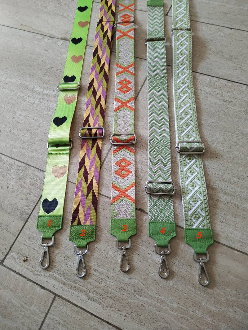Wunderschöne Taschengurte Stoffriemen Straps Zu Hellgrün Mit Silbernen Details von AccessoryAndBags