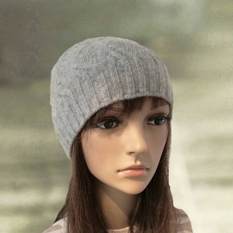 Grau Woll Strickmütze Boho Streetstyle Wintermütze von AccessoryArty