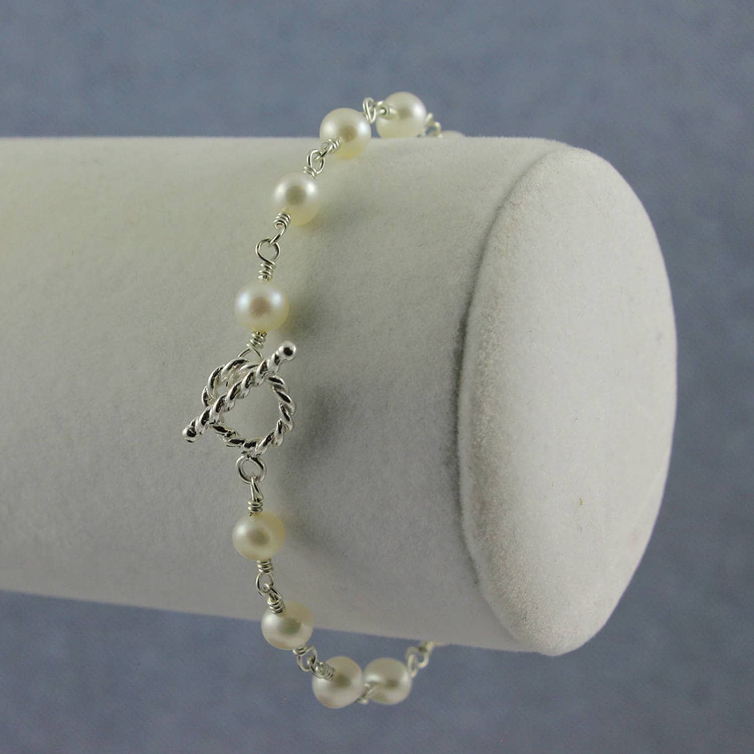 Armband Mit Knebelverschluss - Draht-Gewickelte Süsswasserperlen Halskette Sterling Silber Juni Geburtsstein von AccustomedJewelry