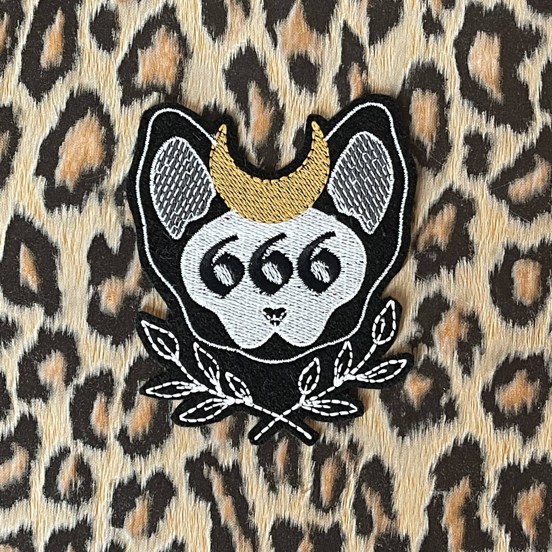666 Toppa Patch Ricamata Termoadesiva 666 Toppa Patch Ricamata Termoadesiva von AcidoLattiko