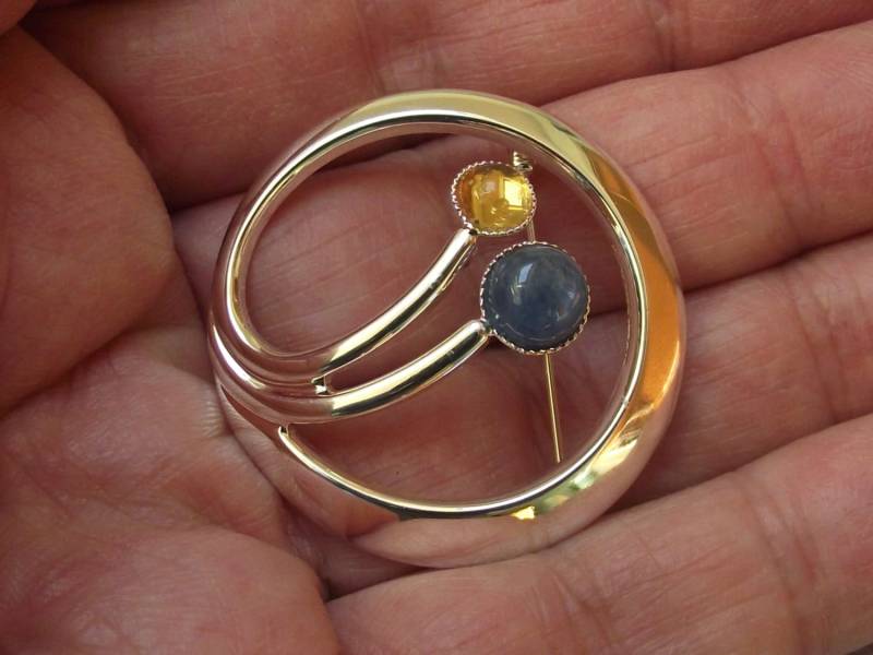 13 Kreisrunde Art Deco Brosche von AcmeCufflinks