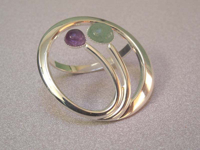 19A Art Deco Schal-Ring Mit Chalcedon Und Amethyst von AcmeCufflinks