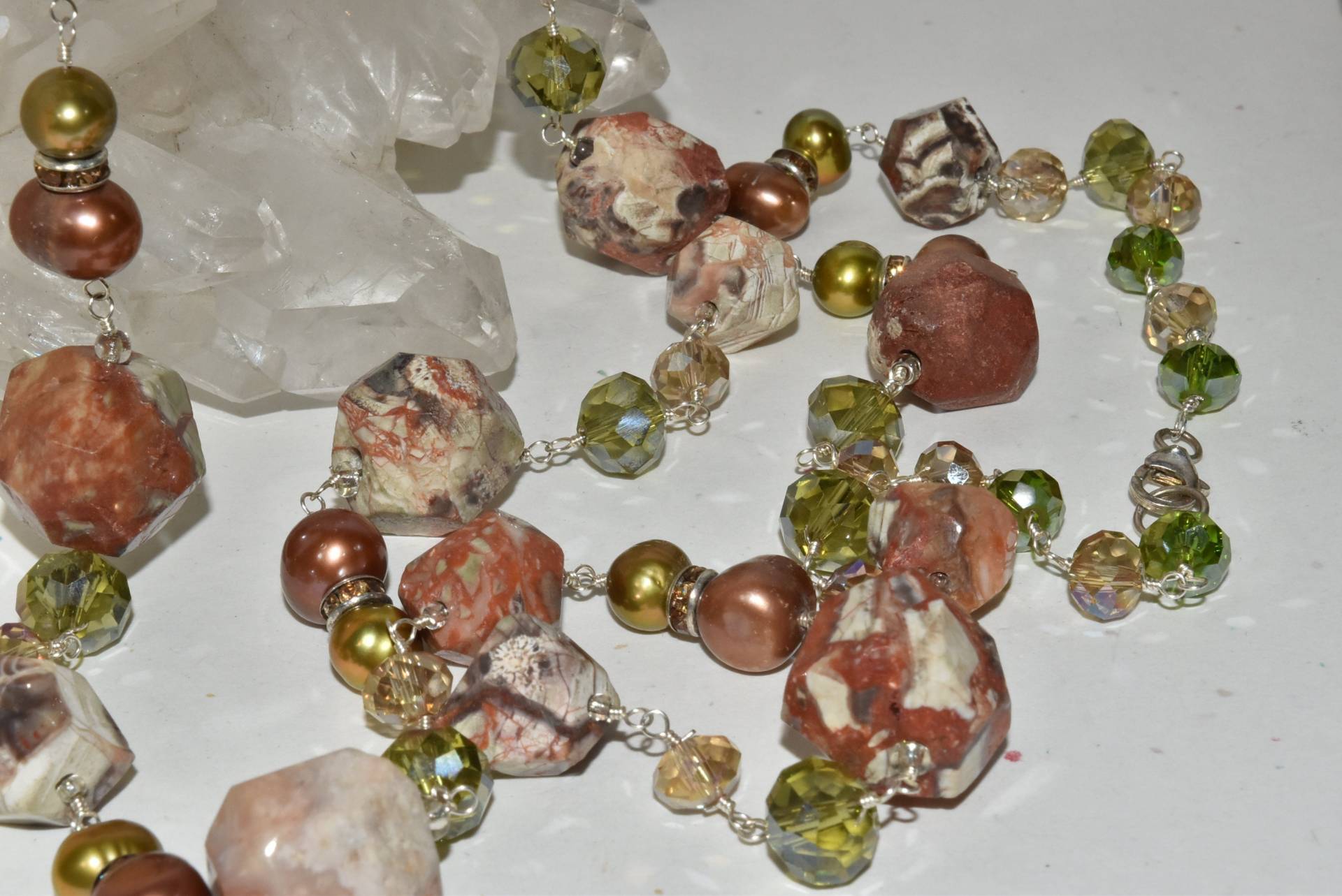 Mixed Achat Stein Kristall Perle Strass Wire Wrapped Halskette 32 "Lang Mixed Achat Stein Kristall Perle Strass Wire Wrapped Halskette 32 "Lang von AcquiredAntiqueCo