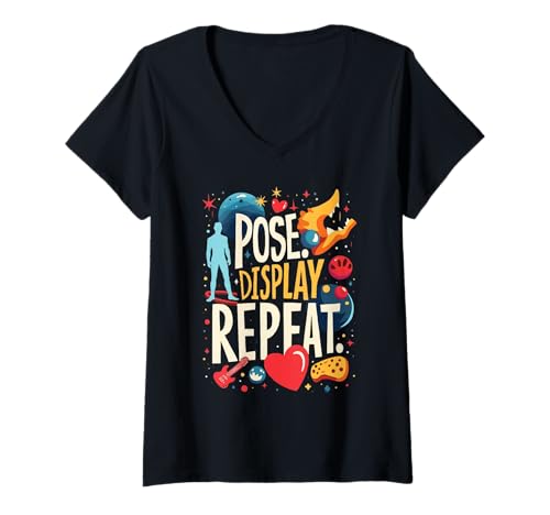 Damen Actionfigur Sammler Spielzeug Enthusiast Spielzeug Sammeln T-Shirt mit V-Ausschnitt Damen Actionfigur Sammler Spielzeug Enthusiast Spielzeug Sammeln T-Shirt mit V-Ausschnitt von Action Figure Collector Toy Collecting