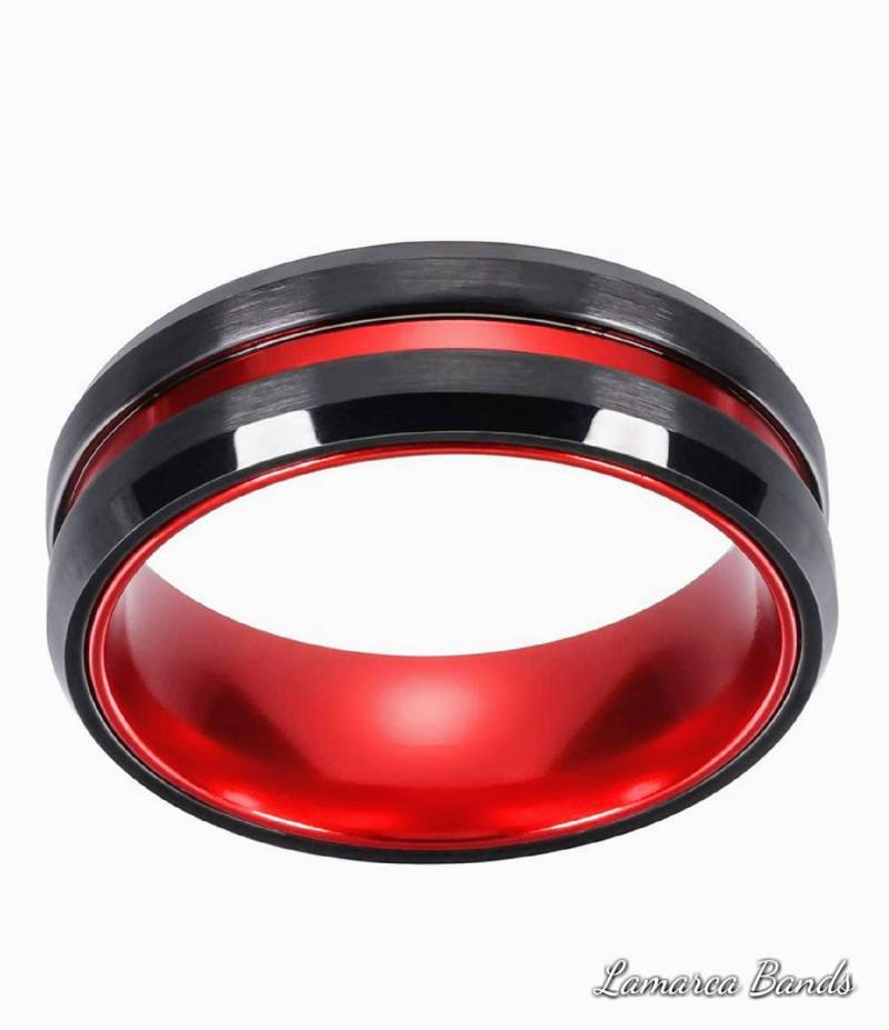 Wolfram Ring Schwarz Rot Inlay, Comfort Fit Band | 8 Mm von AcuityRingDesigns