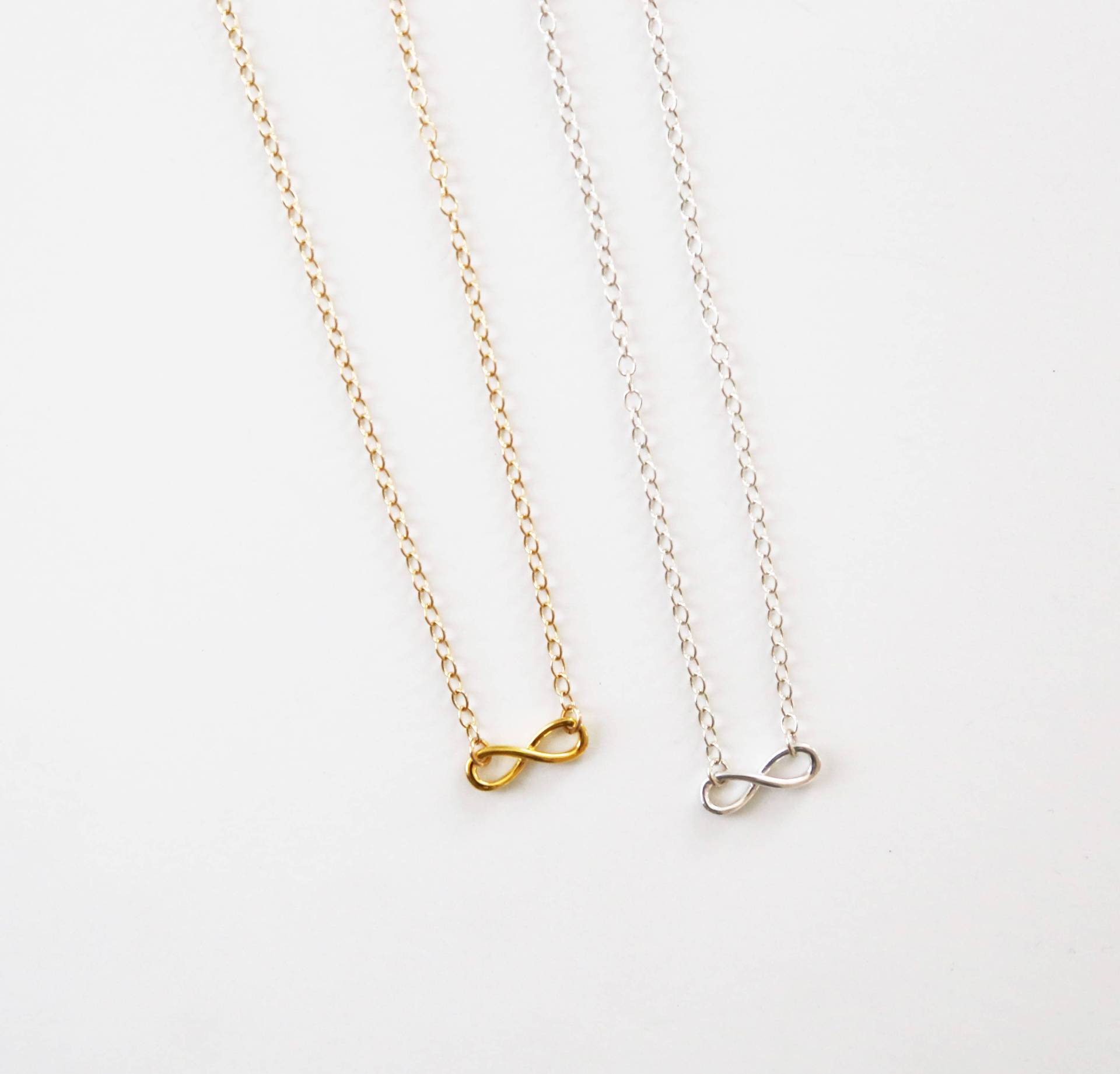 Infinity Halskette, Ewigkeit, Zierlich, Liebe Geschenk, Gold, Sterling Silber, Himmlisch, Leuchtend, Für Immer, Unendlichkeit Schmuck Infinity Halskette, Ewigkeit, Zierlich, Liebe Geschenk, Gold, Sterling Silber, Himmlisch, Leuchtend, Für Immer, Unendlichkeit Schmuck von AcuteDesigns
