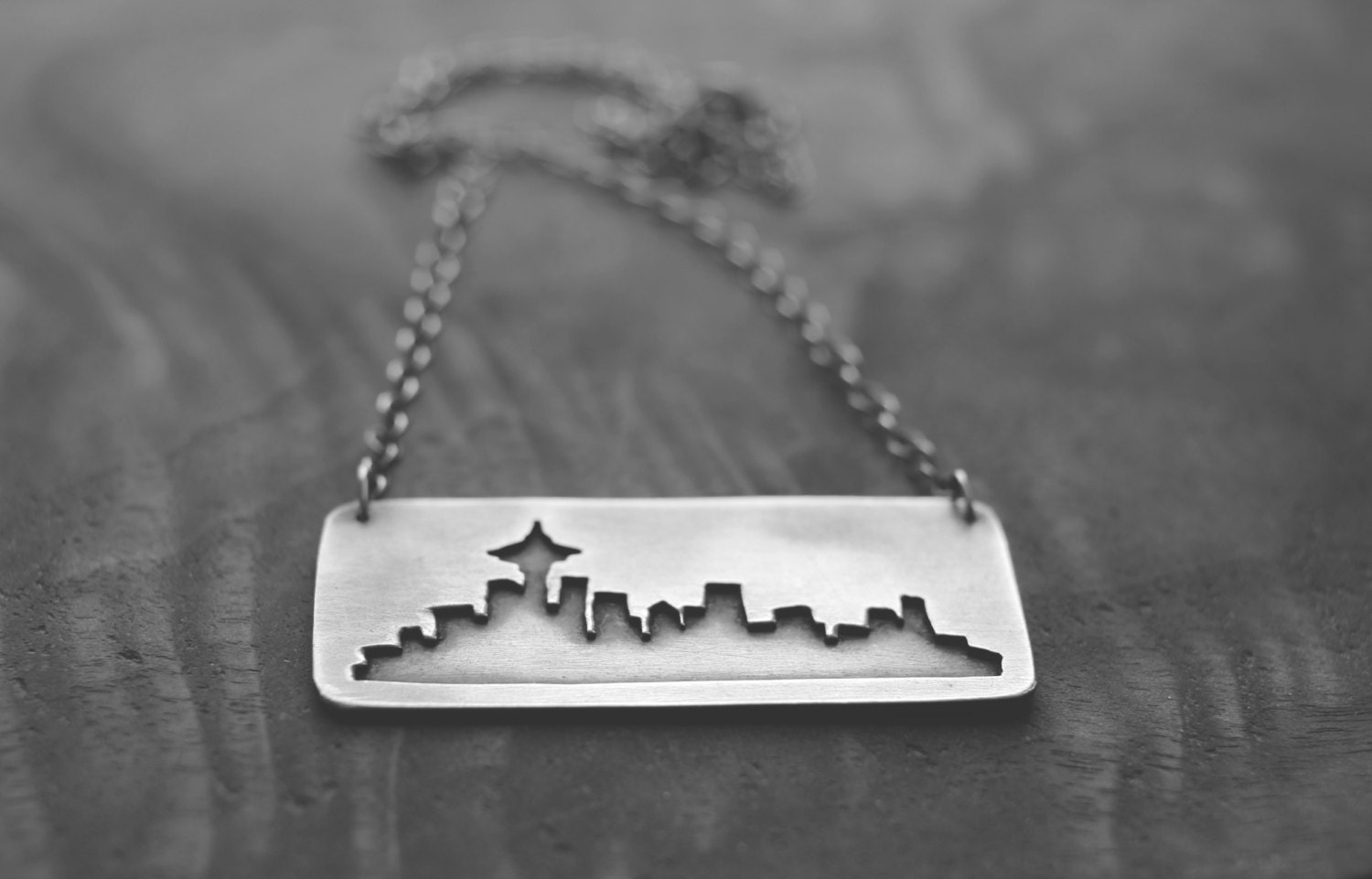 Seattle Skyline | Versandfertig Halskette Seattle Skyline | Versandfertig Halskette von AdaRosman