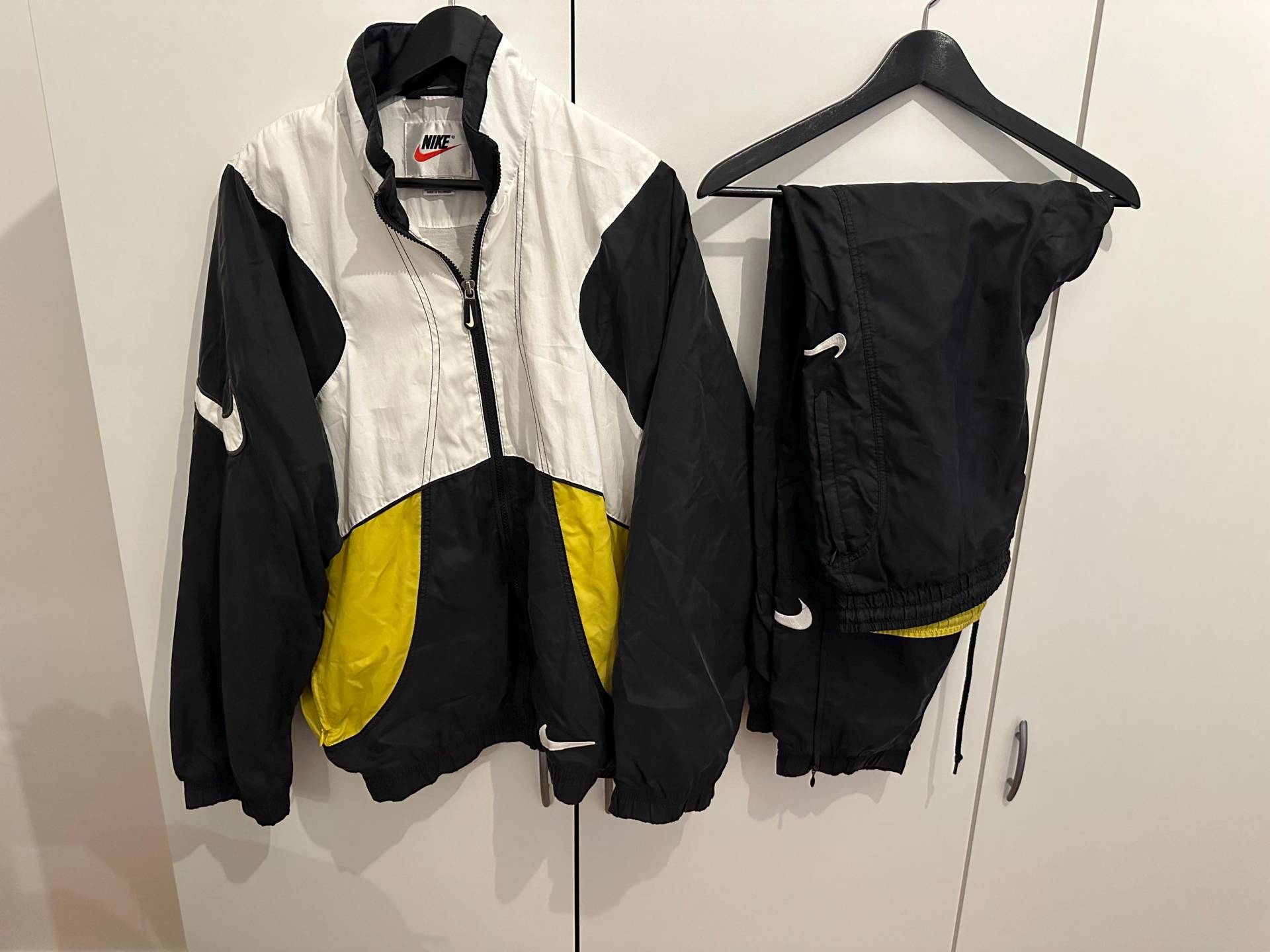 Nike Air Trainingsanzug Jogginganzug Size M-L Retro Vintage Tracksuit 90S von Adamd23456