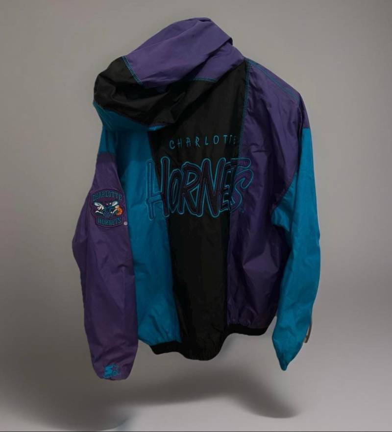 starter Jacke Charlotte Hornets Size L Nba Retro Vintage Jacket Windbreaker von Adamd23456