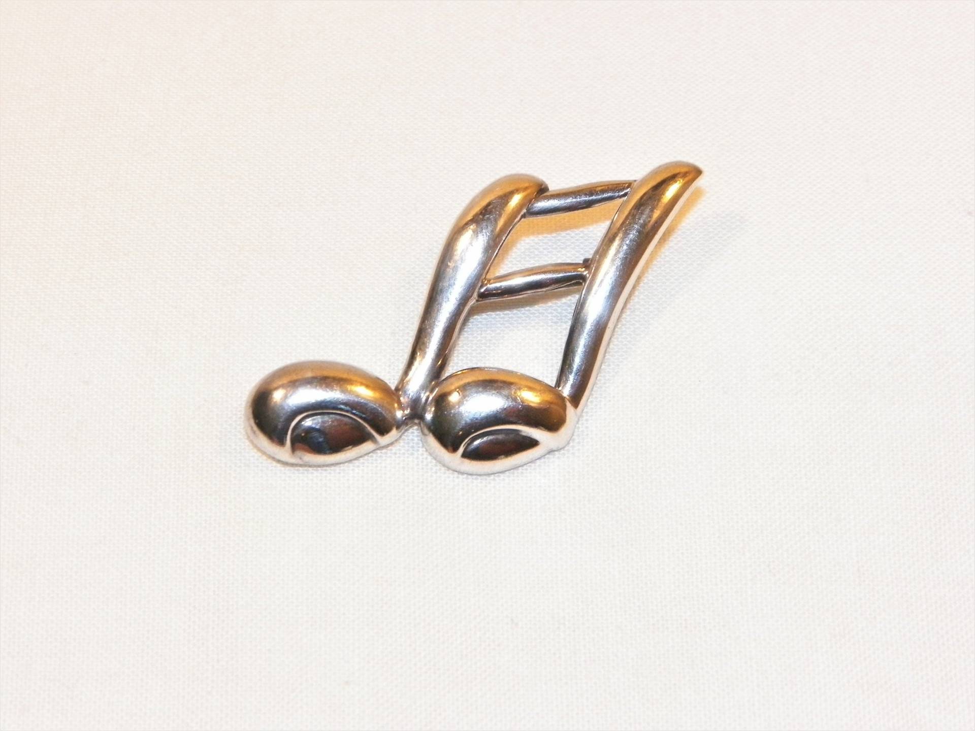 1, 25 Zoll Mal 7, 5 Gramm Sterlingsilber Musiknote Notenschlüssel Brosche Oder Pin, Solide 925 Älterer Schwerer, Gut Gemachter 1, 25 Zoll Mal 7, 5 Gramm Sterlingsilber Musiknote Notenschlüssel Brosche Oder Pin, Solide 925 Älterer Schwerer, Gut Gemachter von AdamsFamilyValue